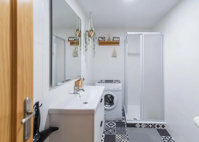 Cozy Close To The + Free Parking Fuengirola