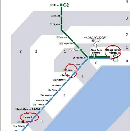 Cozy Close To The + Free Parking *