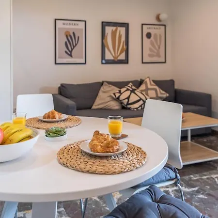 Cozy Close To The + Free Parking Appartement *