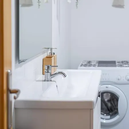 Cozy Close To The + Free Parking Appartement Fuengirola