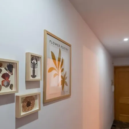 Appartement Cozy Close To The + Free Parking *