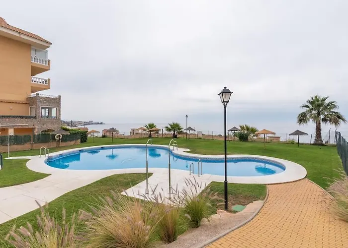 Cozy Close To The + Free Parking Апартаменты *