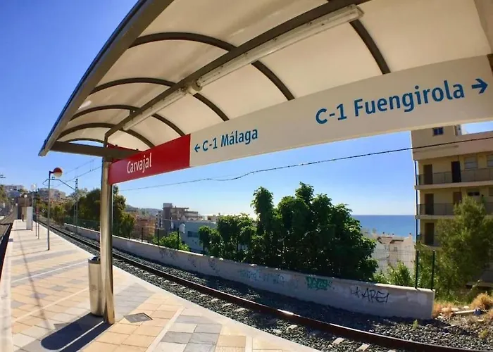 Cozy Close To The + Free Parking Apartment *